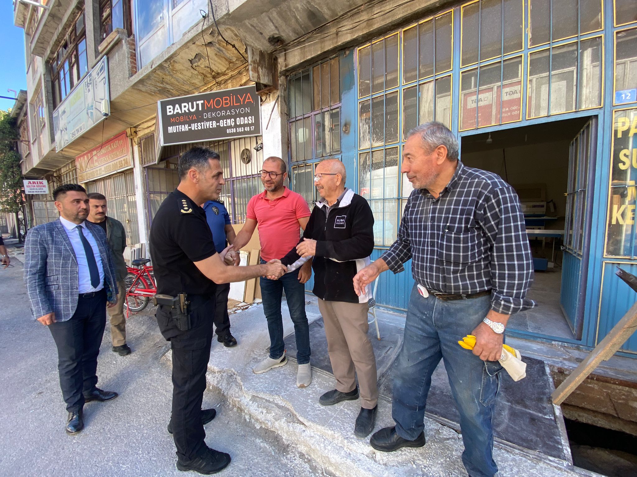 İl Emniyet Müdürü Aydın Eski Sanayi esnafı ile bir araya geldi